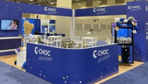 Event Decor Tips: Balancing Branding and Aesthetics in Trade Show Displays
